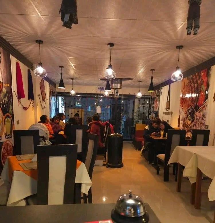 Restaurante "Yaku" — fotografía del establecimiento