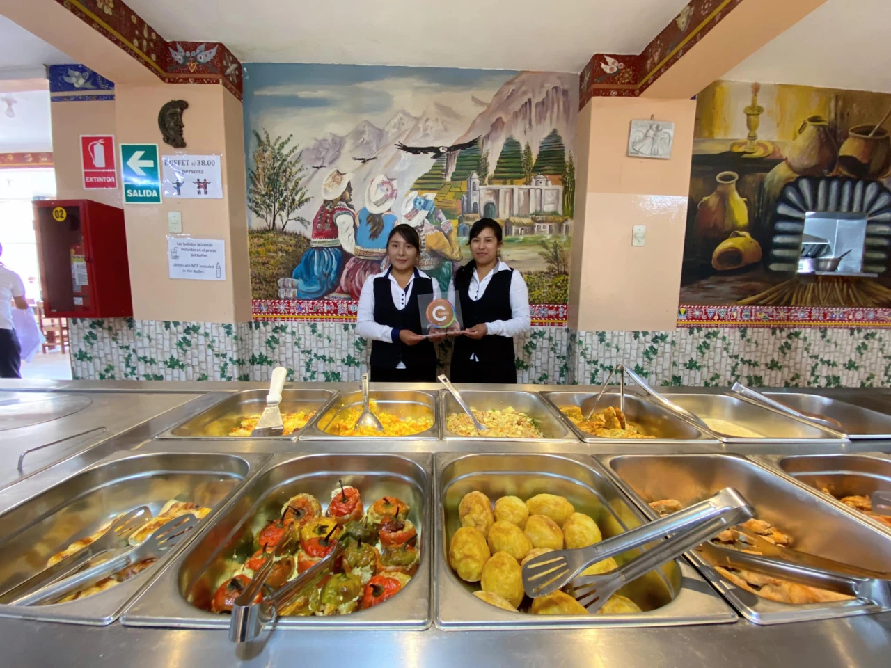 Restaurante Buffet "Los Portales De Chivay" — fotografía del establecimiento